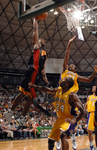 Kelenna Azubuike
